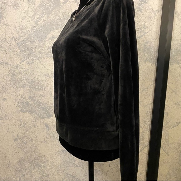 Kimberly Black Suede Sweater Round Neck Long Sleeve Size L - Picture 2 of 6